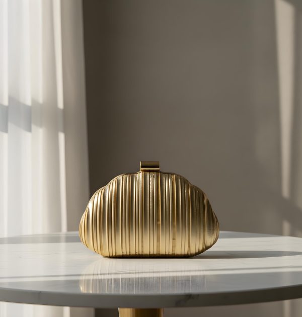 Elegant Pleated Seashell Evening Clutch Bag